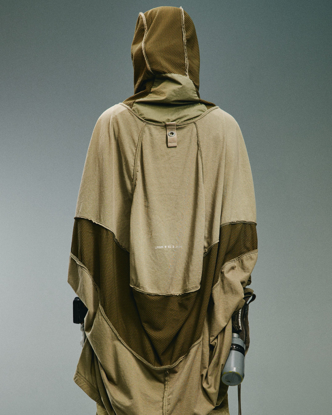 TM / NAMELESS HOODED TANK TOP