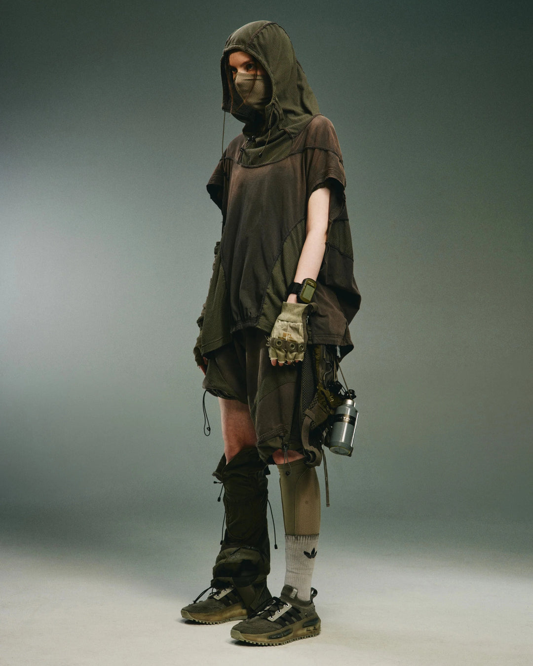 TM / NAMELESS HOODED TANK TOP