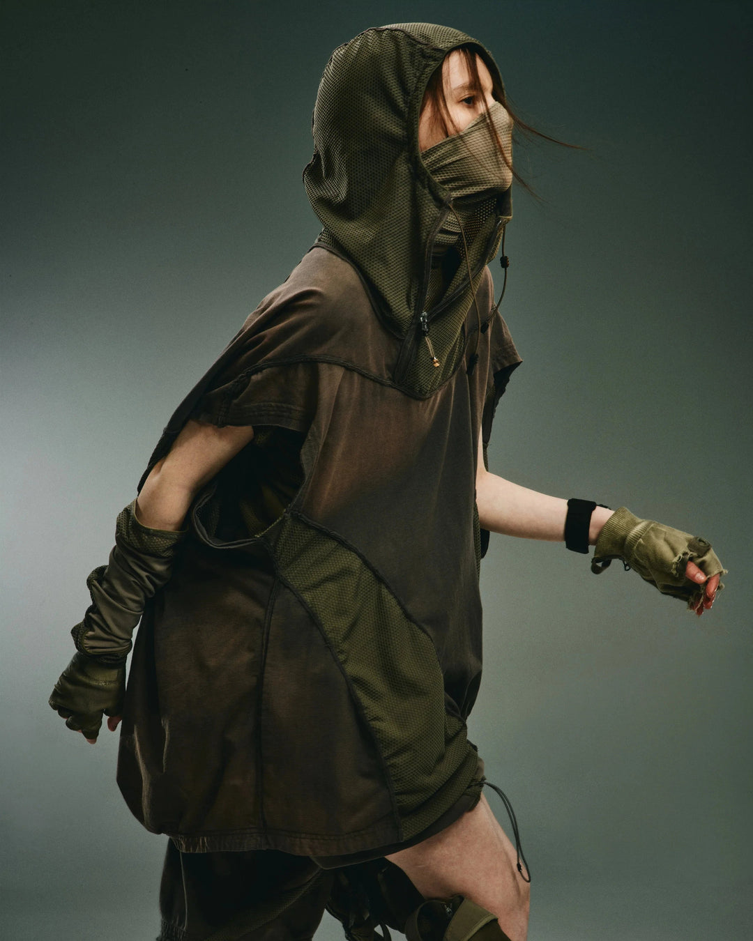 TM / NAMELESS HOODED TANK TOP