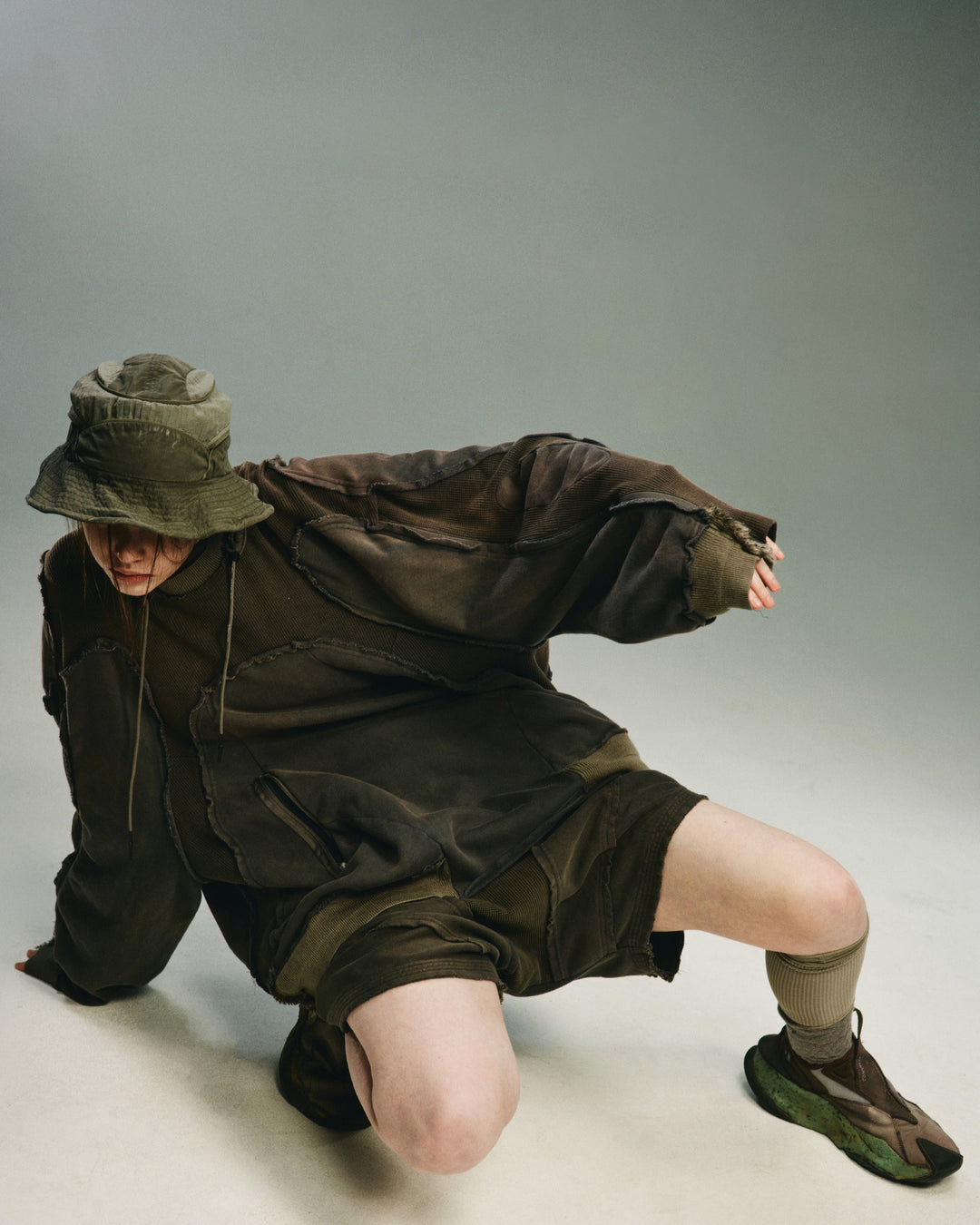 OB / SUBTERRANEAN DWELLER'S VINTAGE PULLOVER