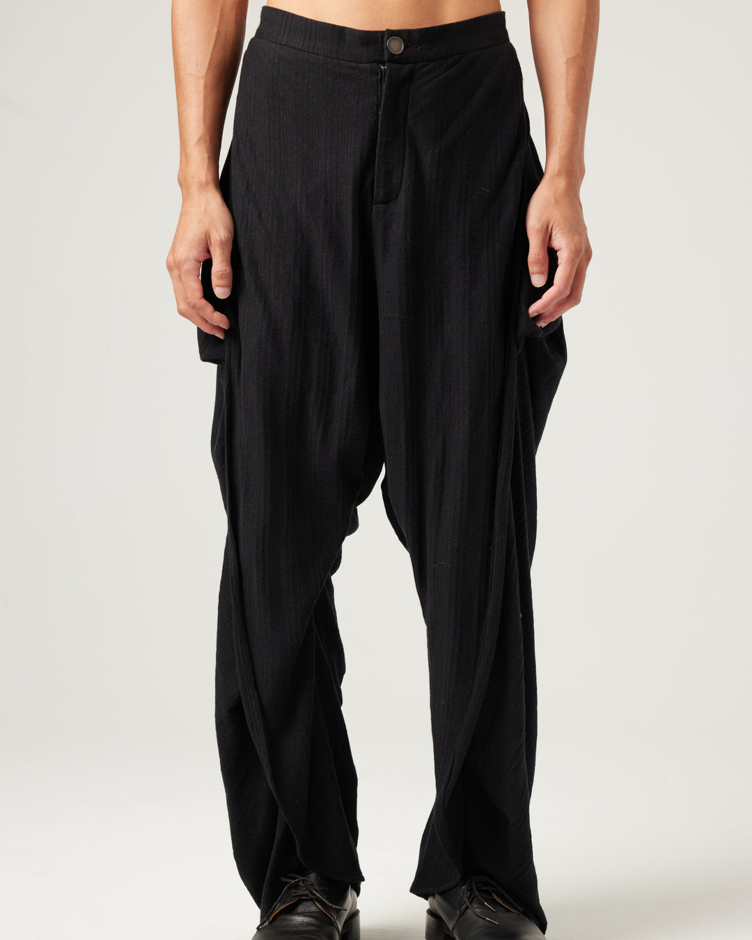 25SS HAND WOVEN DYED WRAPPING TROUSERS