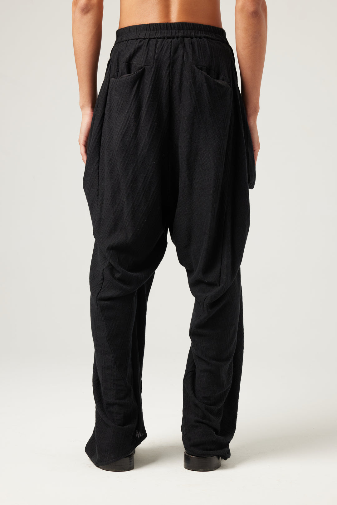 25SS HAND WOVEN DYED WRAPPING TROUSERS