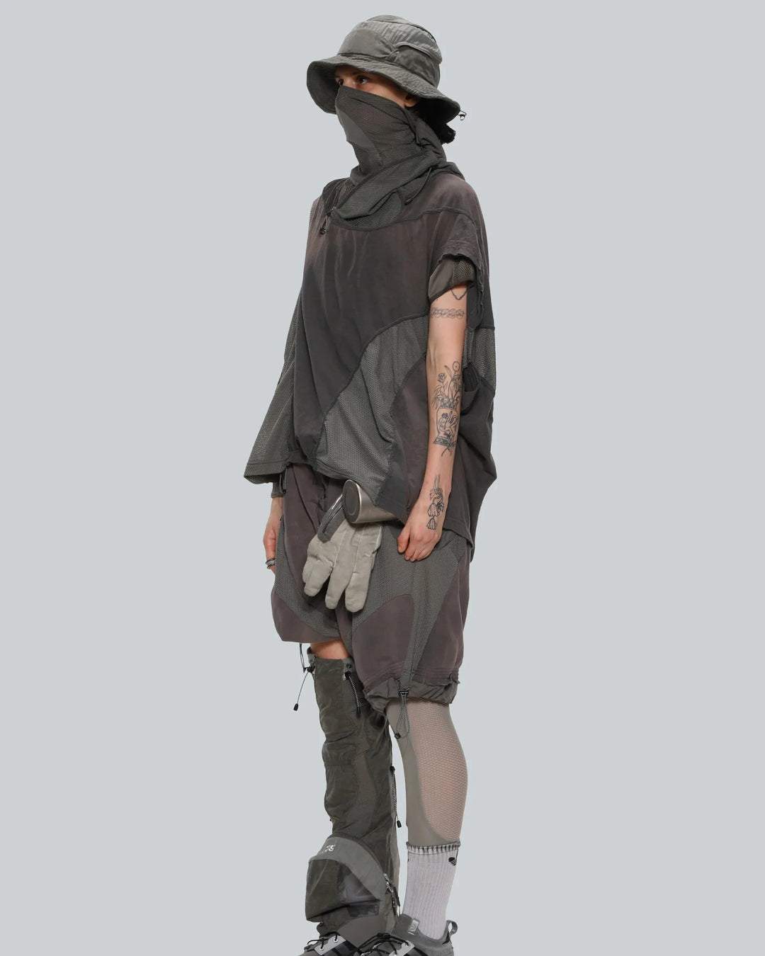 TM / NAMELESS HOODED TANK TOP