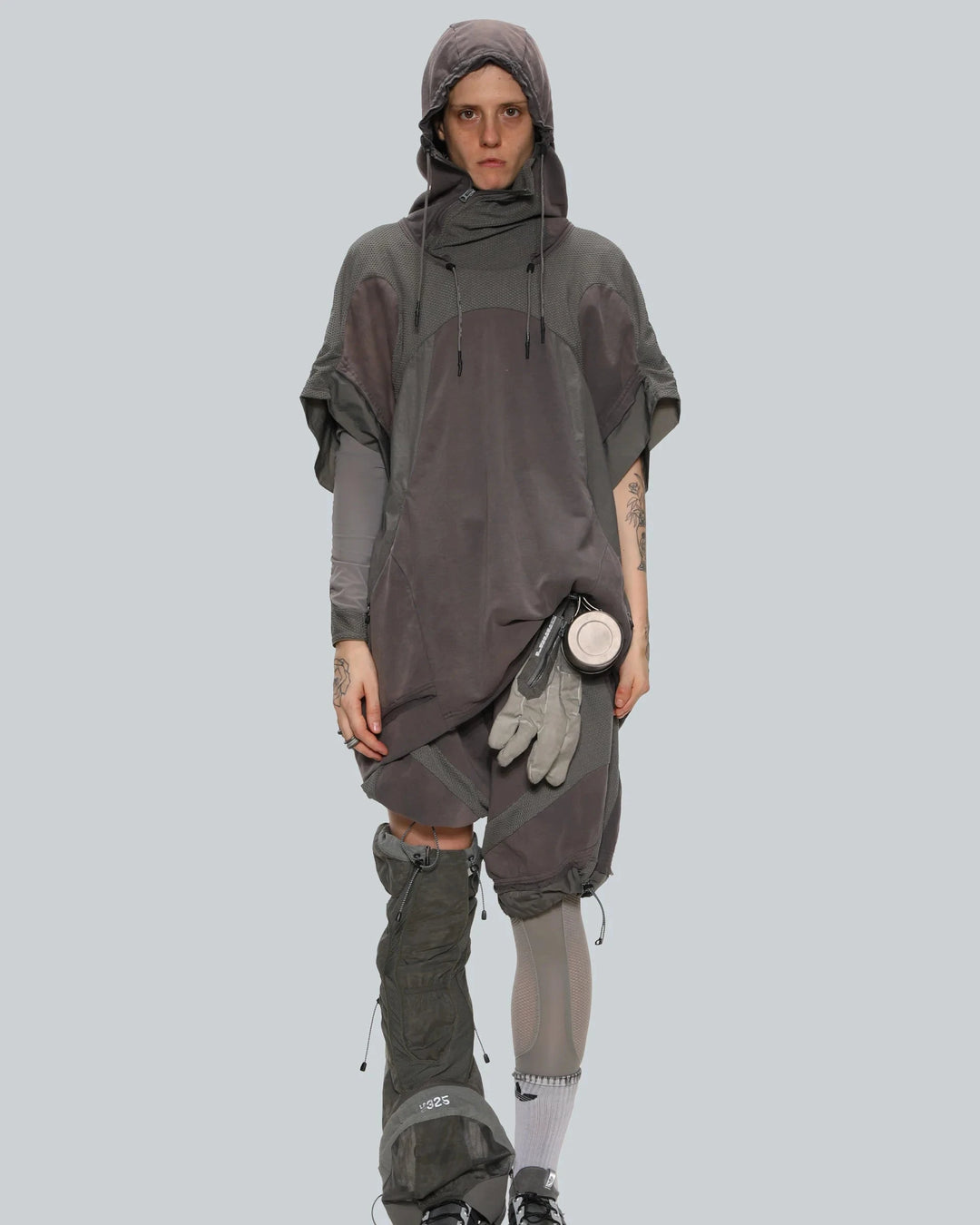 TM / NAMELESS HOODED T-SHIRT