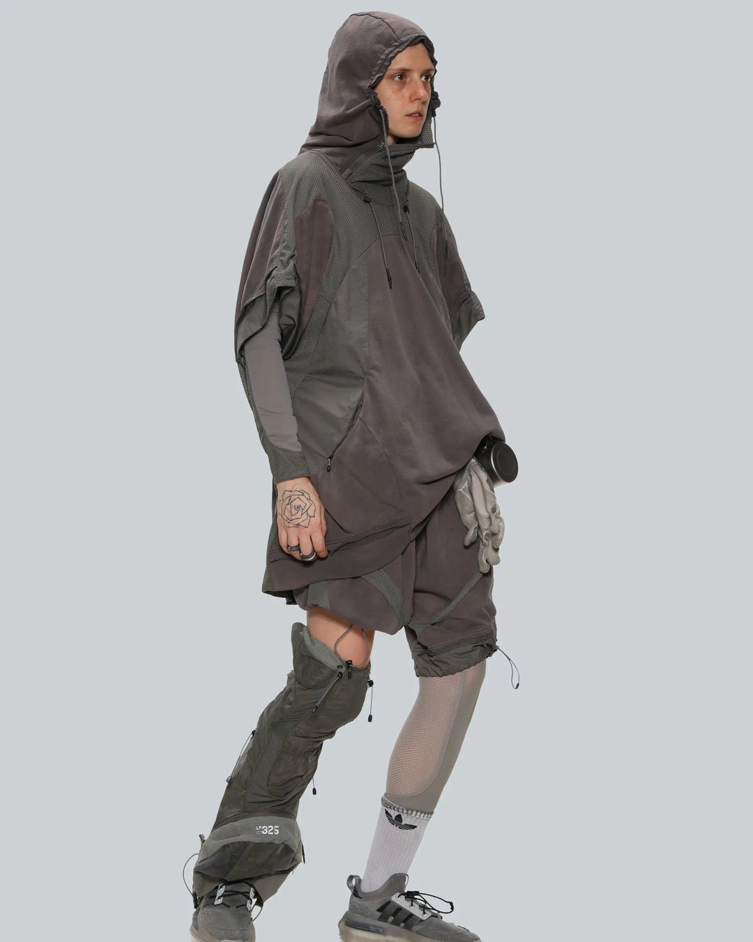 TM / NAMELESS HOODED T-SHIRT