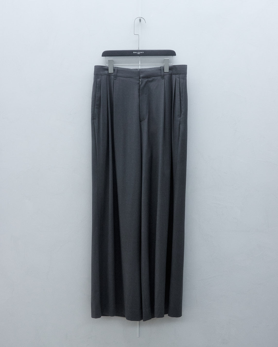 PLEATED WIDE PANTS