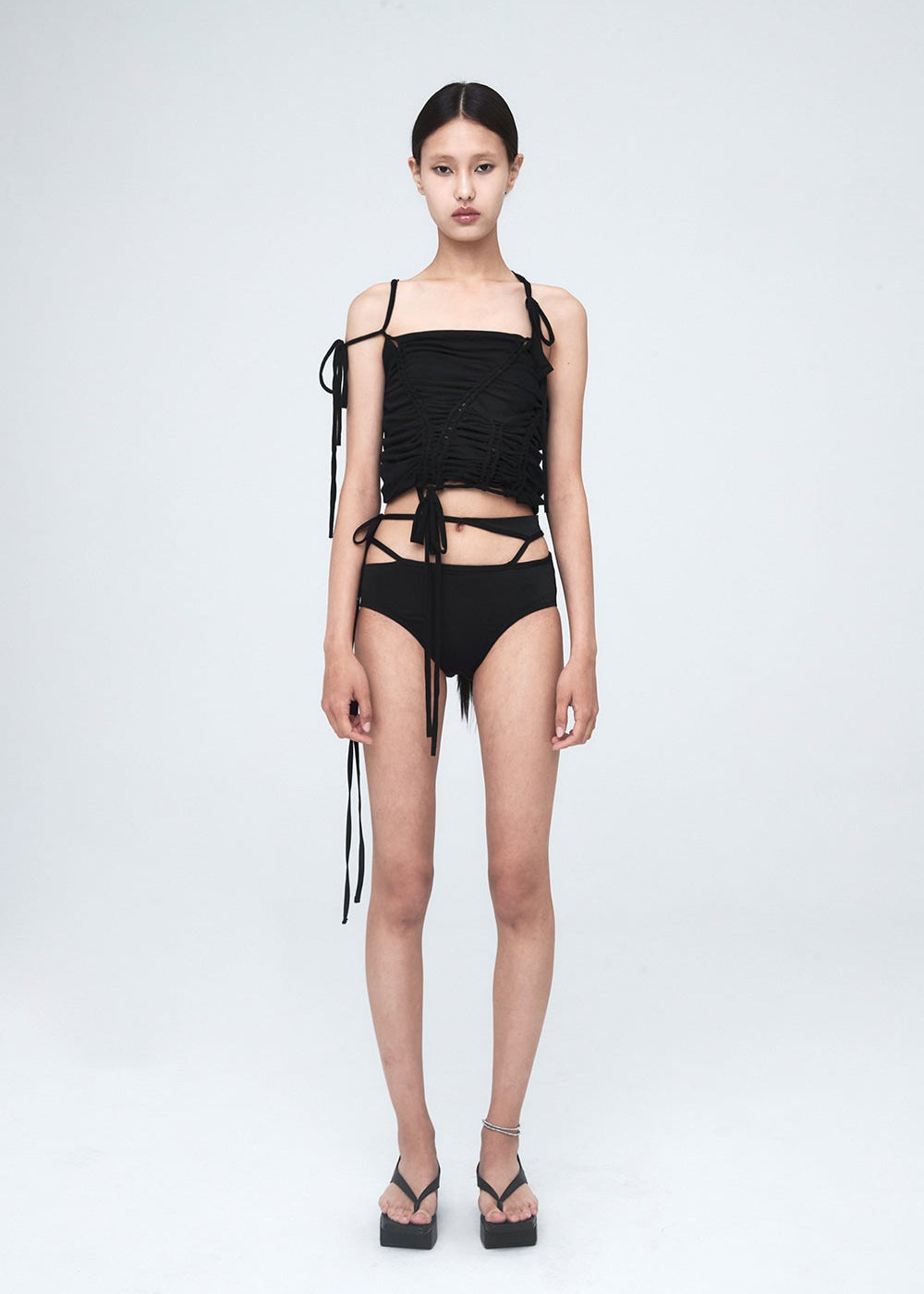 BRAID DROP SLEEVELESS BLACK