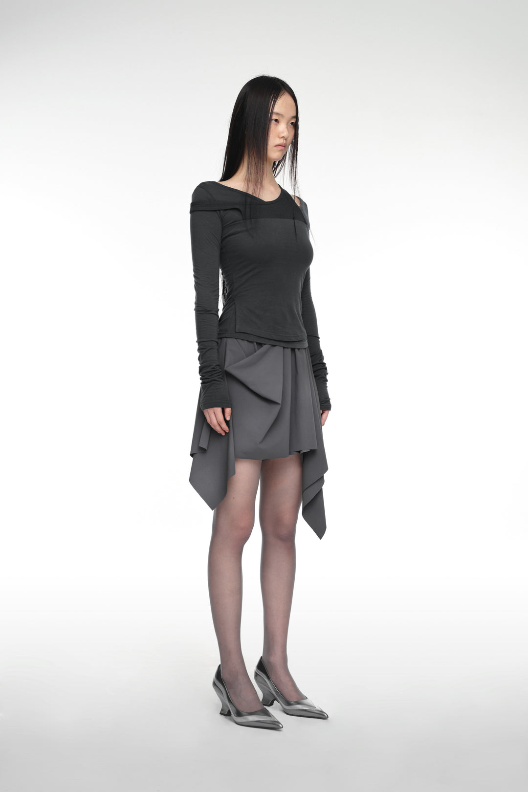 FLOW DRAPING SHORTS CHARCOAL