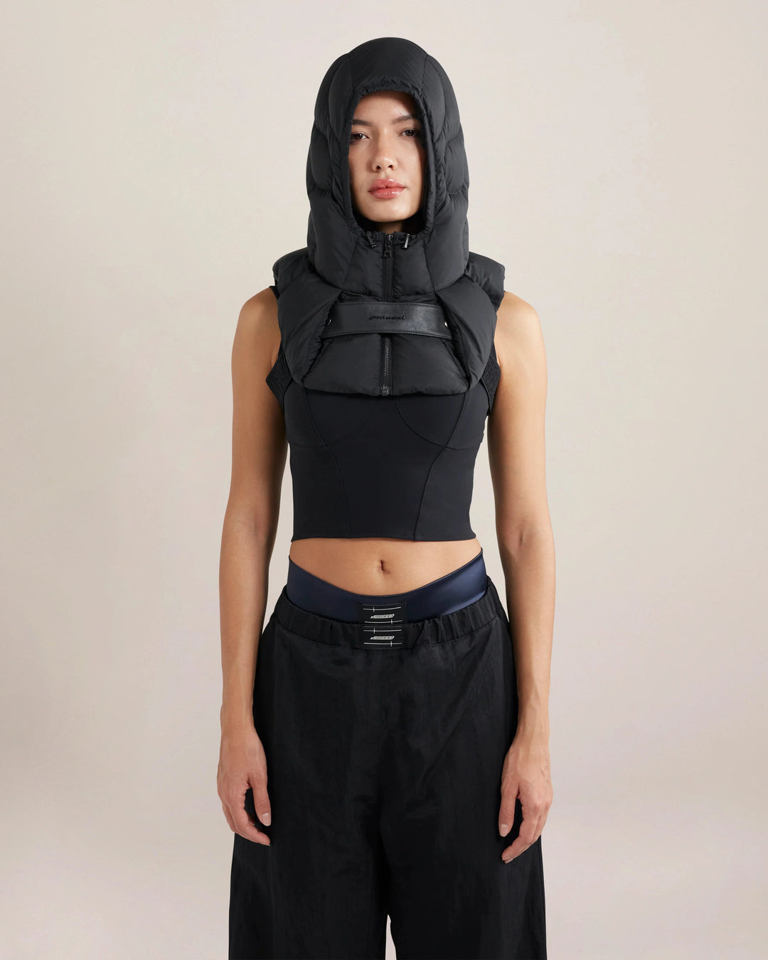 Prometheus Hood Black