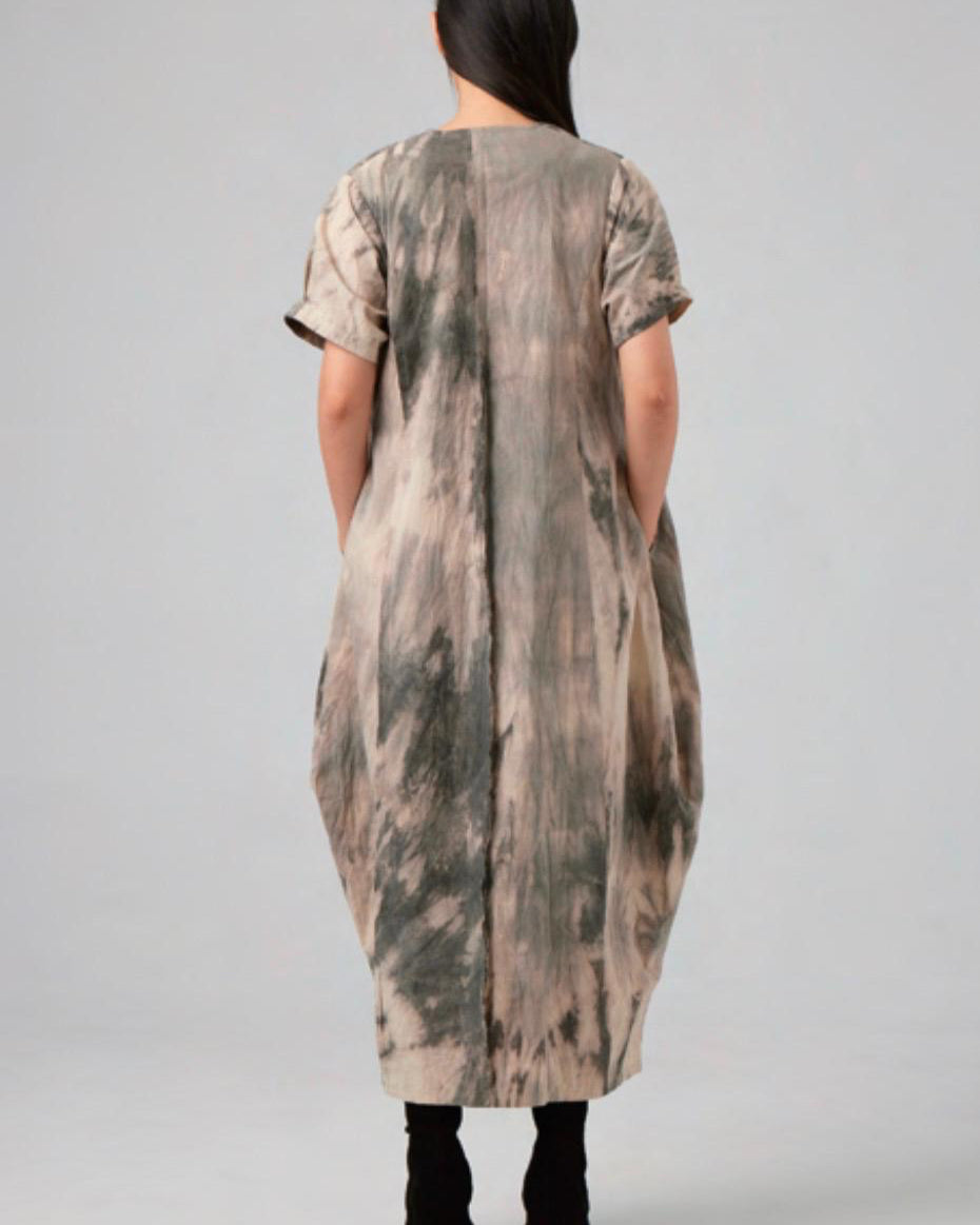 Hand Dyed Short Sleeves Curve Dress