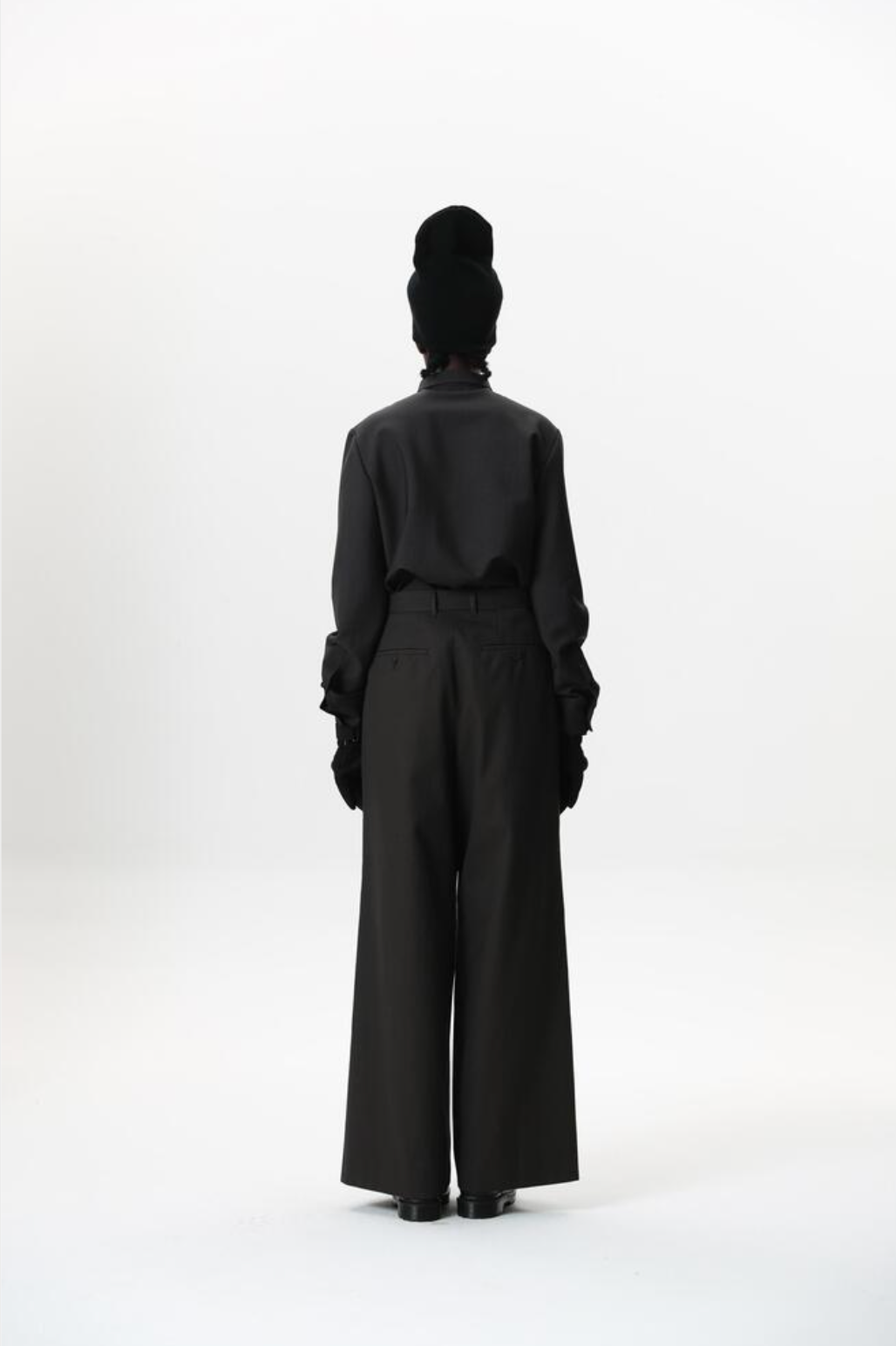 PLEATED WIDE PANTS