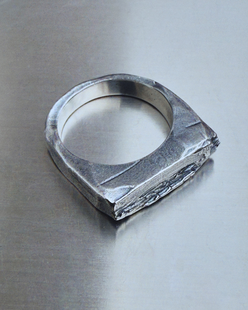 Sliced Ring