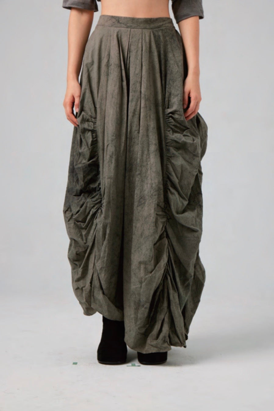 Mordant Dyed Wrinkle Maxi Skirt