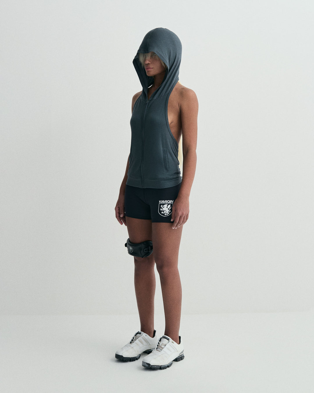 W / Zip - up Hooded Vest