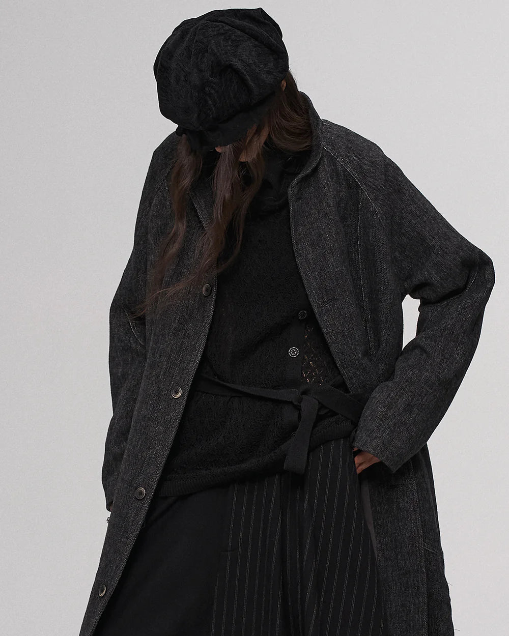 Black ruffled beret