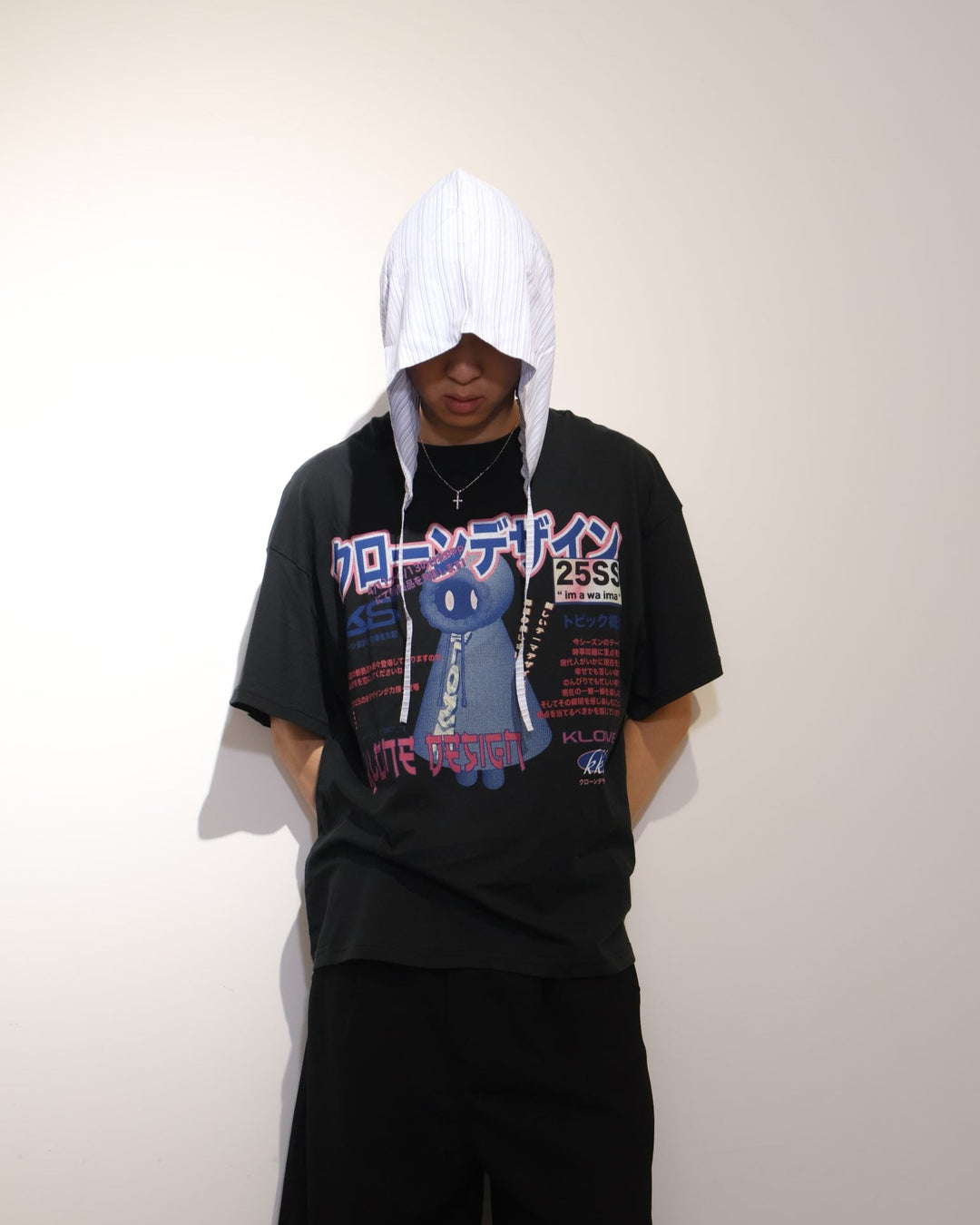 Magazine Tee Washed Black