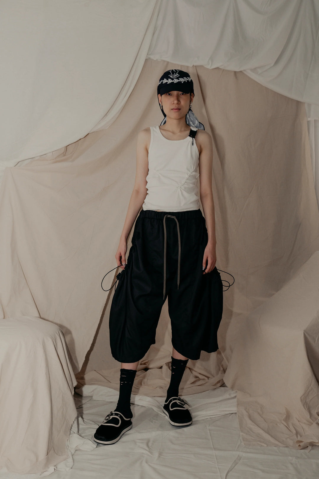 Nepenthes Giant Pocket Pants - Black