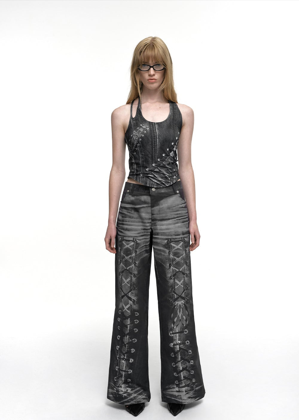 RACE UP PRINTED SLEEVELESS BLACK