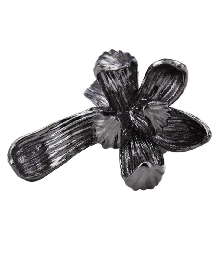 Black Magnolia Bloom Single Ear Cuff