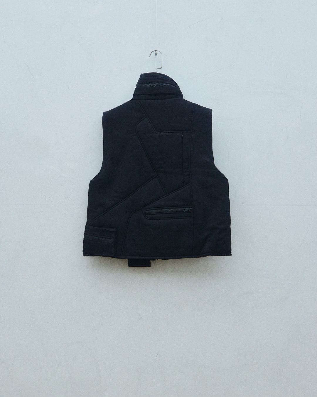 UTX-04 PUFFER VEST (Black)