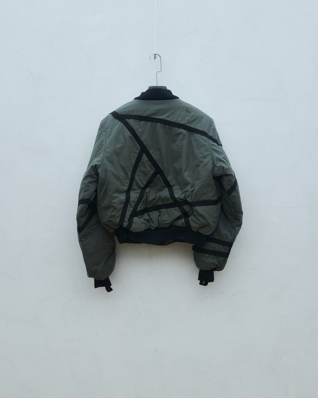 LOCK BOMBER JACKET (Olive)