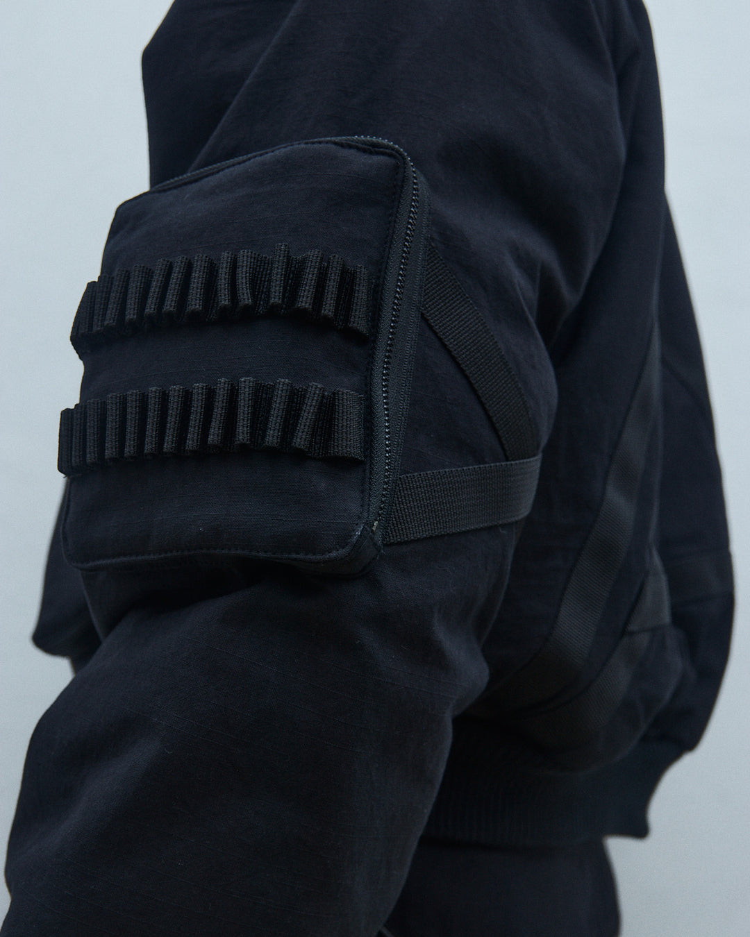 LOCK BOMBER JACKET (Black)