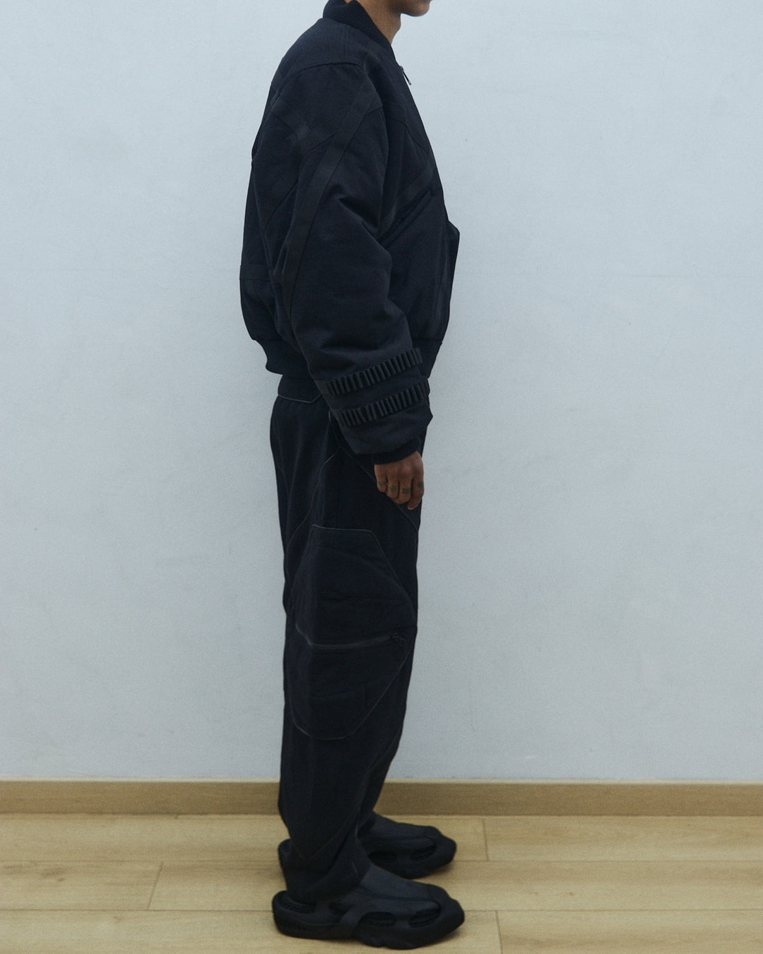 LOCK BOMBER JACKET (Black)