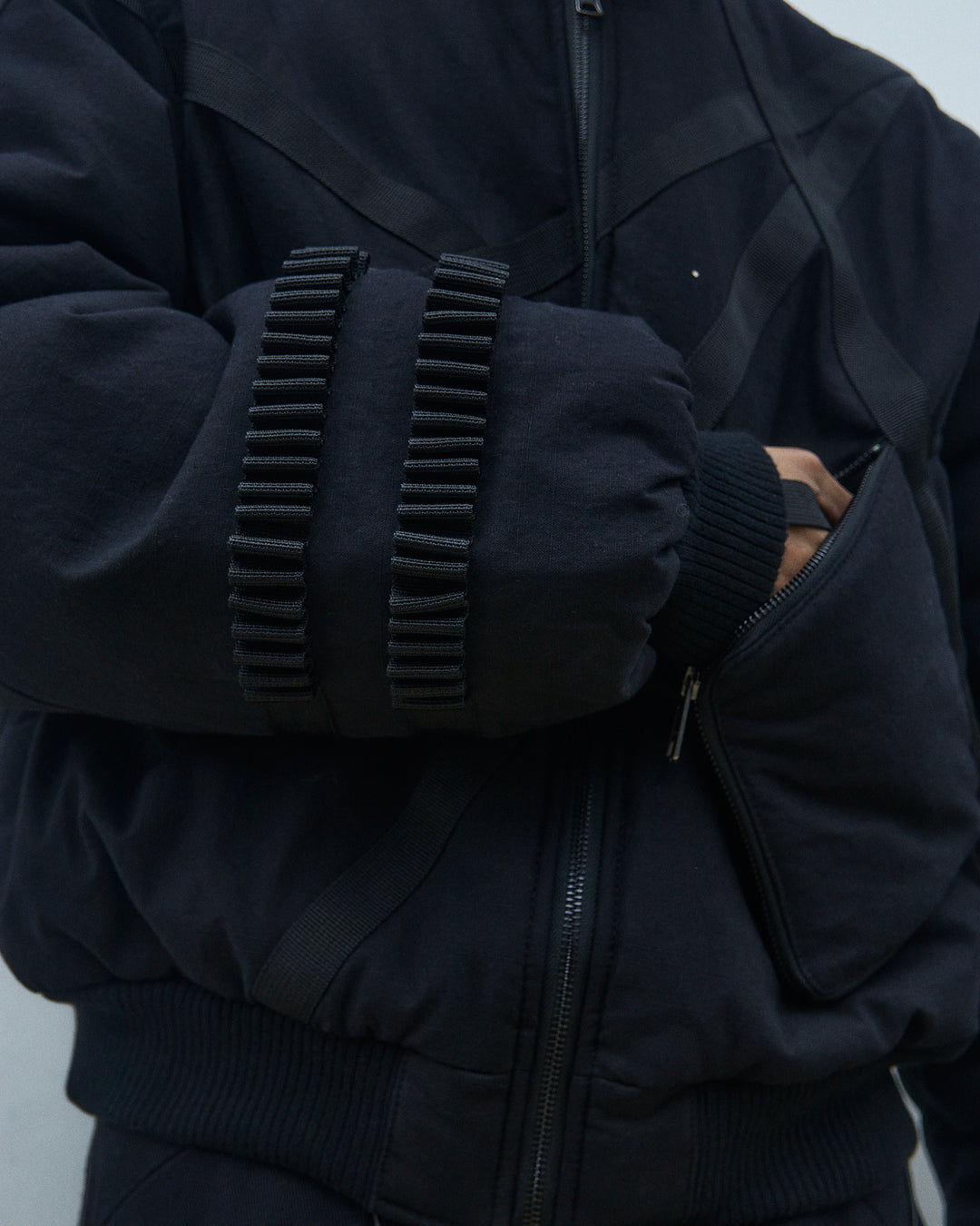 LOCK BOMBER JACKET (Black)