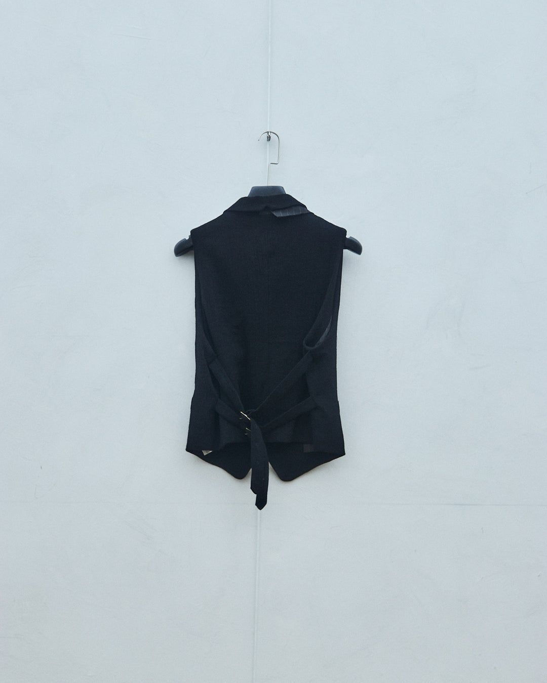 Appliqué artisan vest "black"