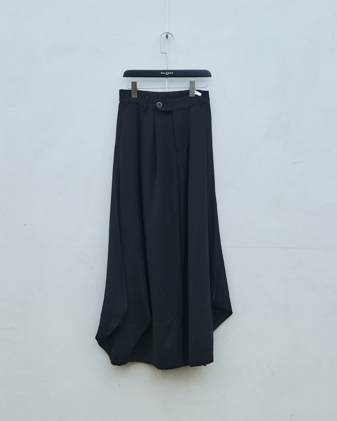 Black shaped culottes
