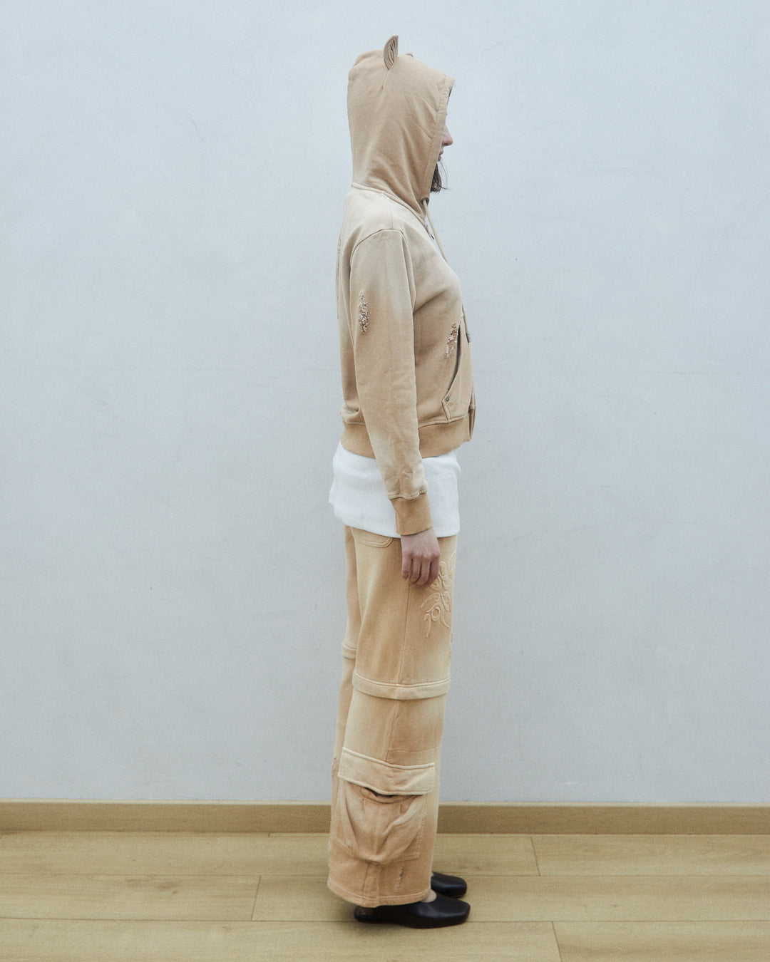 Small fit destroyed hoodie with ears