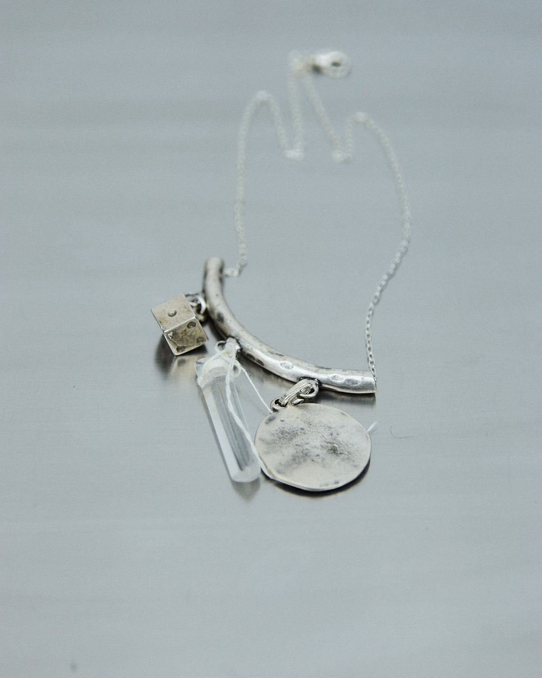 Pure Elements, I  a study in Zen minimalism