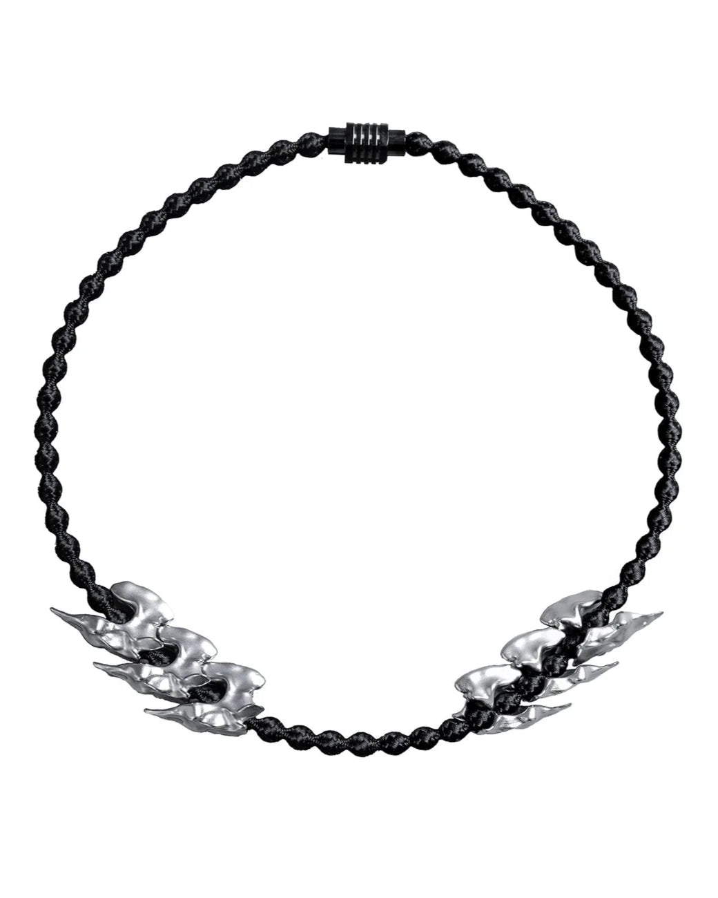 iN Necklace-SPINE