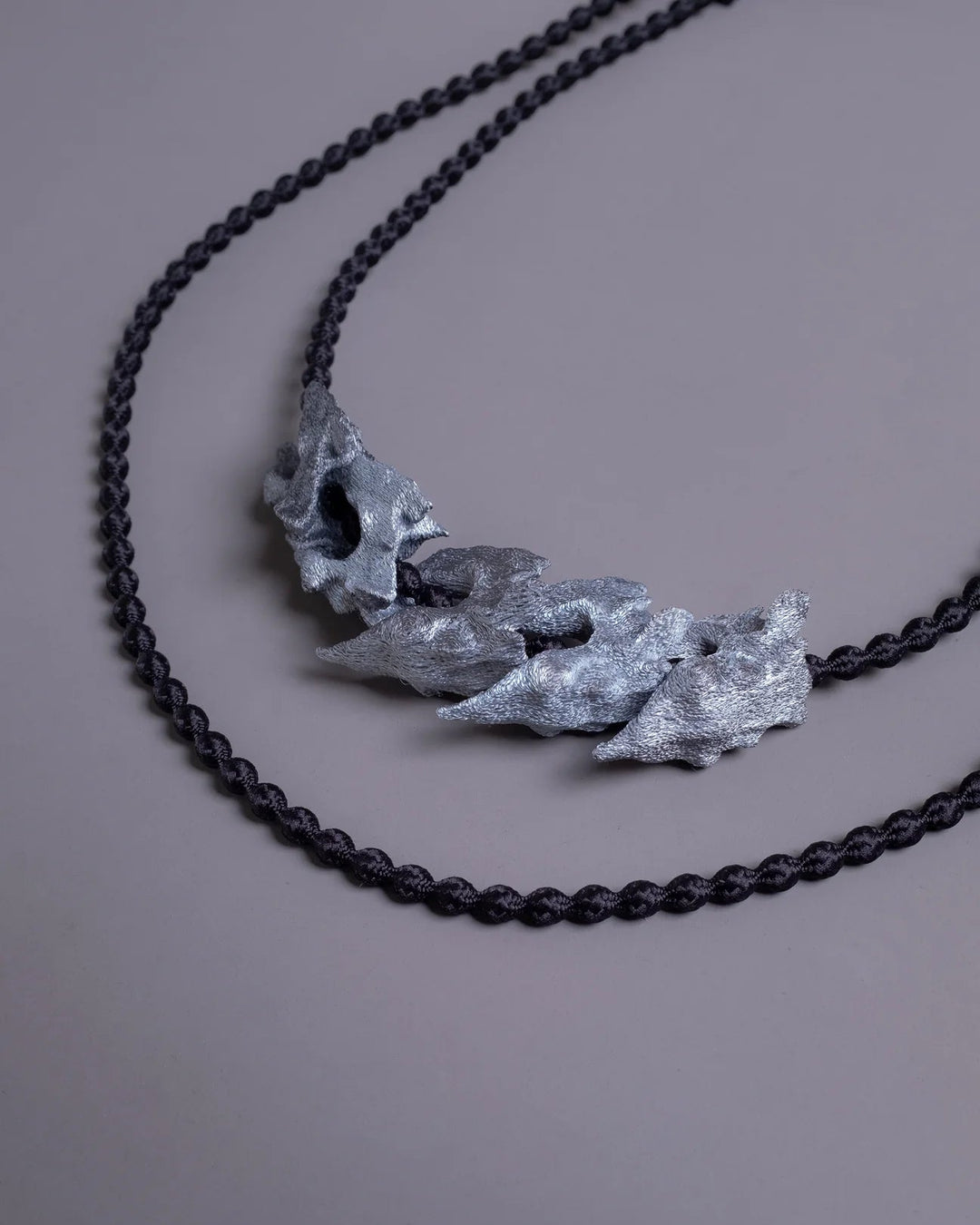 iN Trouser chain-Dragon SPINE