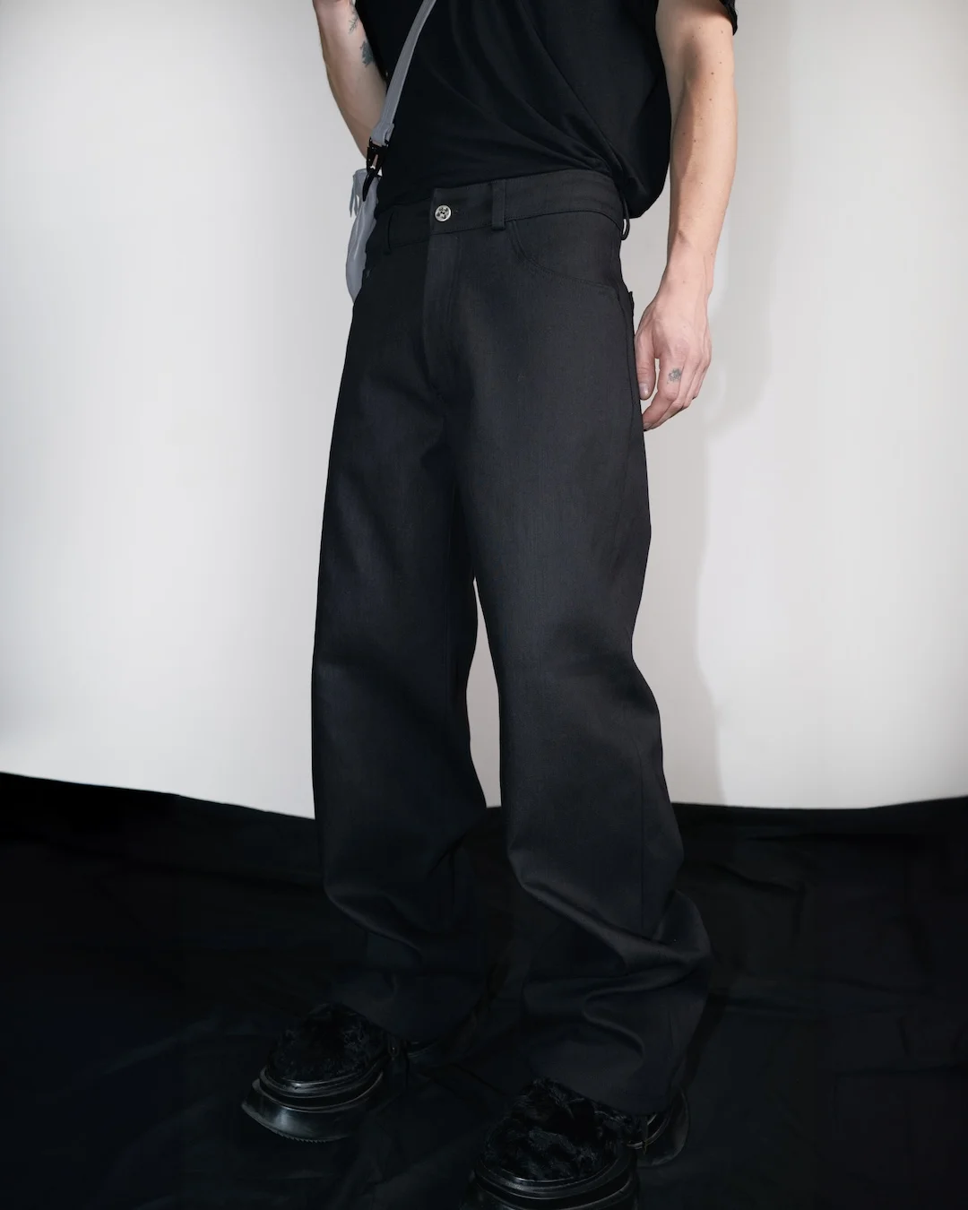 REINFORCED DENIM PANTS