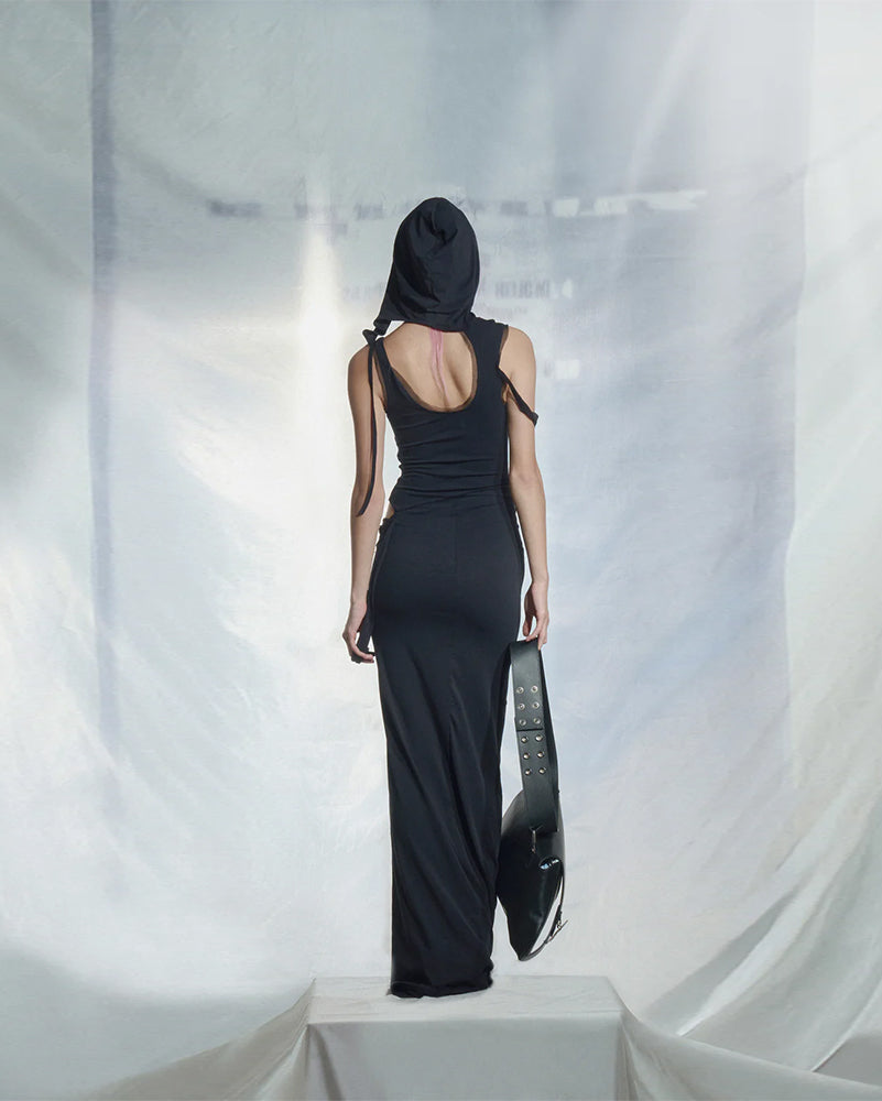 HOODED SLIT LONG DRESS BLACK