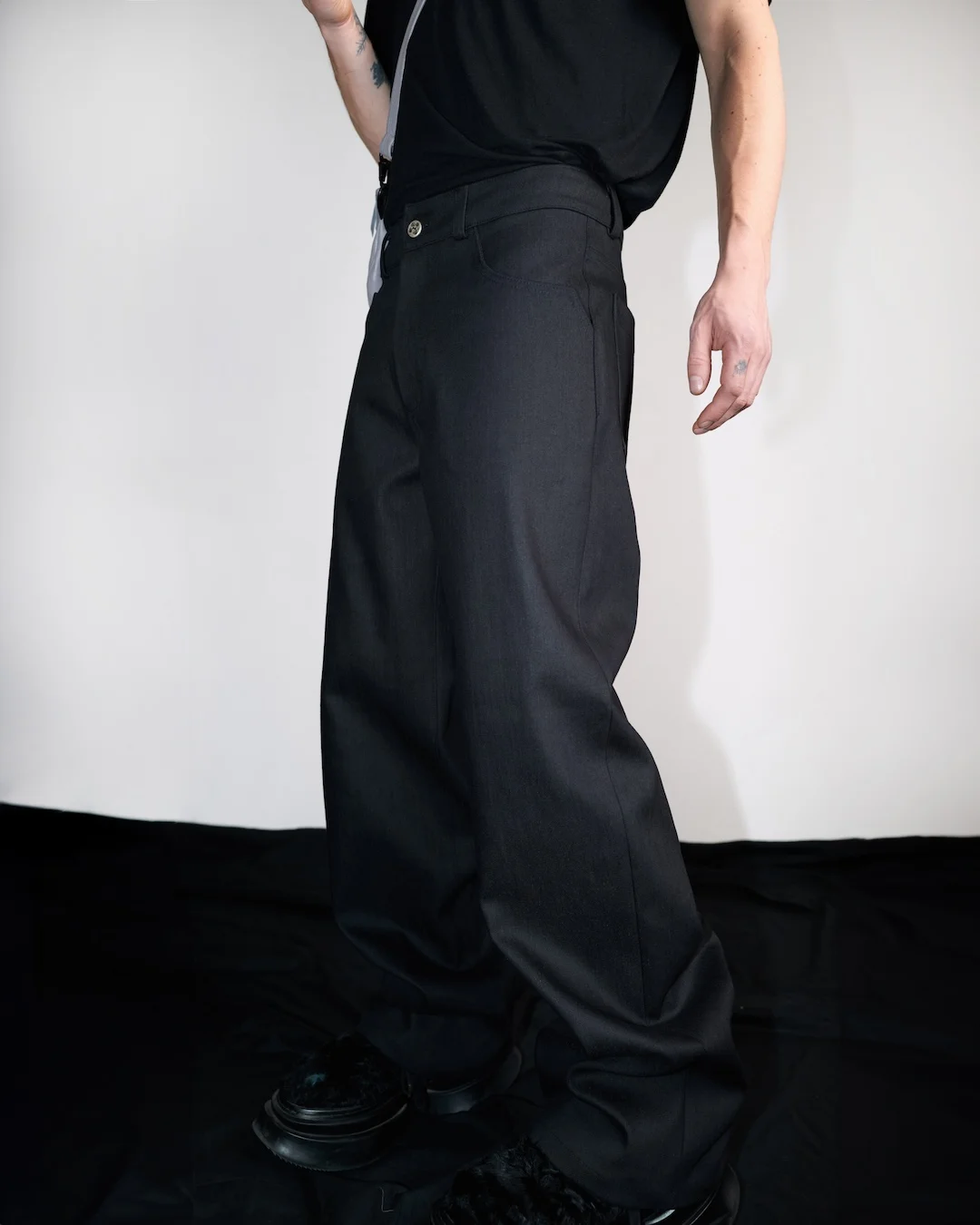 REINFORCED DENIM PANTS