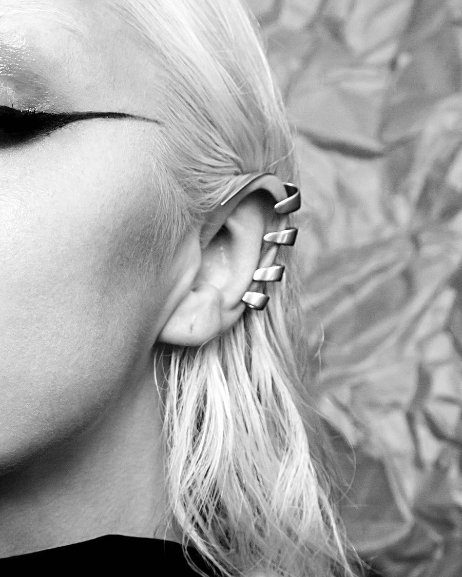 SERPENTINE SILVER CUFF